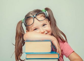 अच्छी किताबों से होकर जाए बच्चों की बेहतर जिंदगी का रास्ता